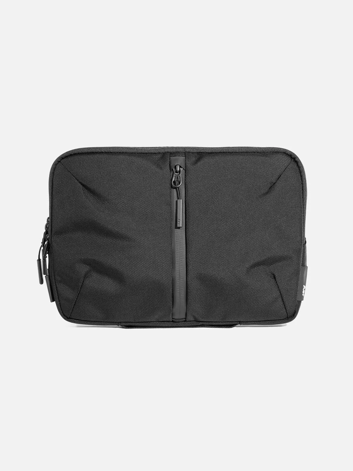 AER Tech Folio 13 Inch Black