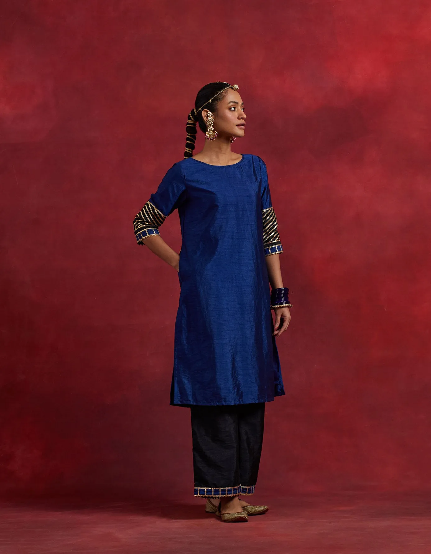 Blue Black Raw Silk Jennifer Kurta Set (Set Of 3)