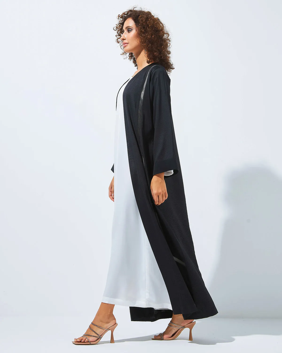 Classic Abaya with Lace Details