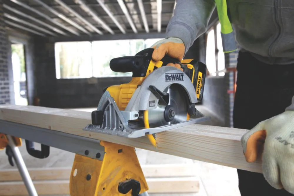 DeWalt DCS391 165mm 18V Li-Ion XR  Cordless Circular Saw - Bare