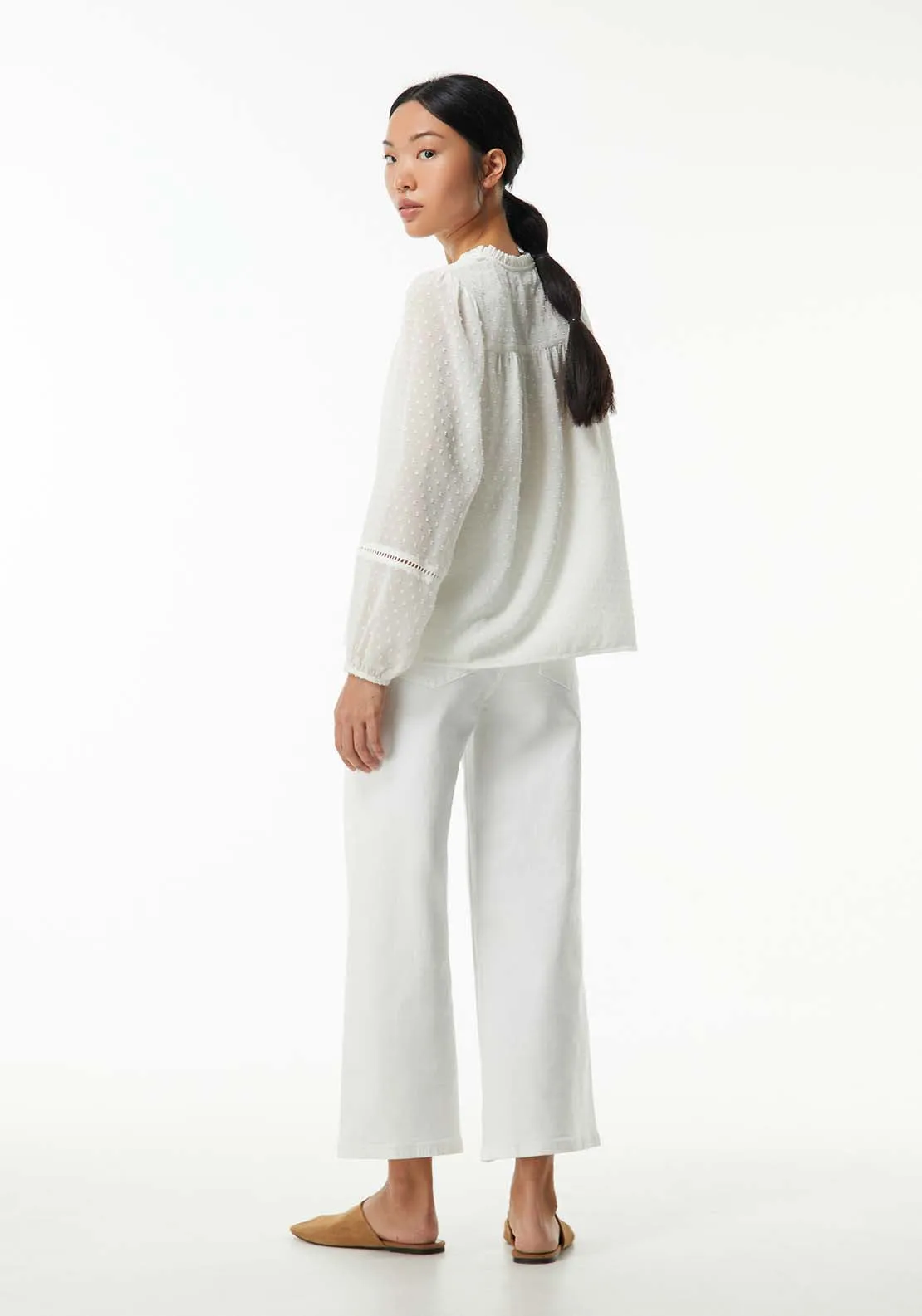 Elastic details plumetis blouse - White