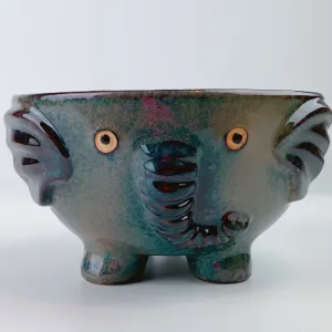 Elephant 6 Inch Bowl with Standing Happy Feet