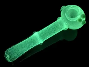 Glow in the Dark Pipe