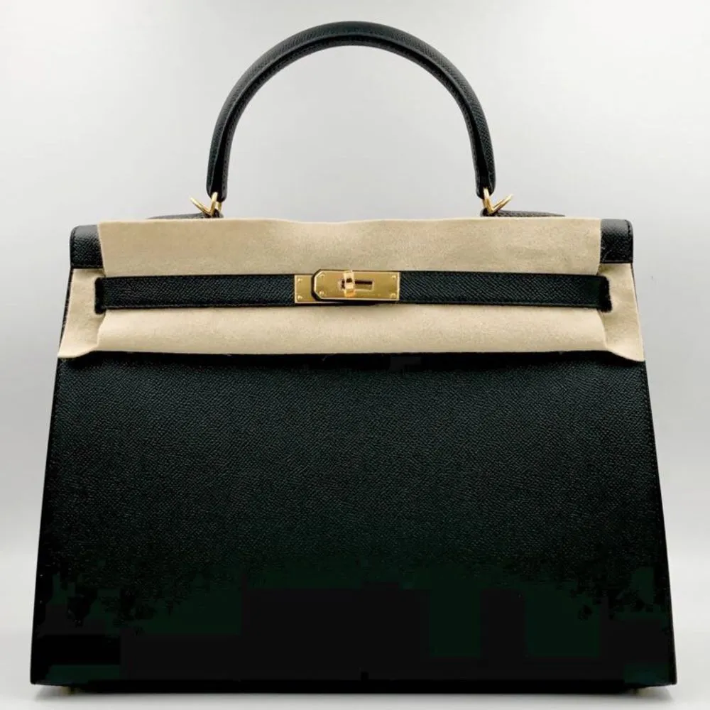 Hermès Kelly 35 Noir (Black) Sellier Epsom Gold Hardware GHW