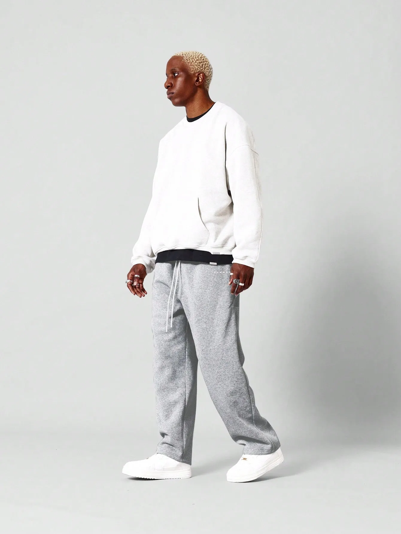 Loose Fit Jogger With Carpenter Details