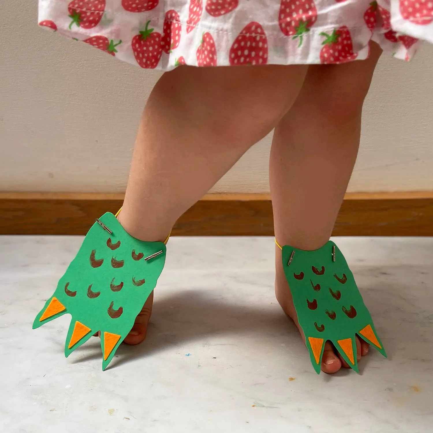 Make Your Own Dinosaur Feet Craft Kit