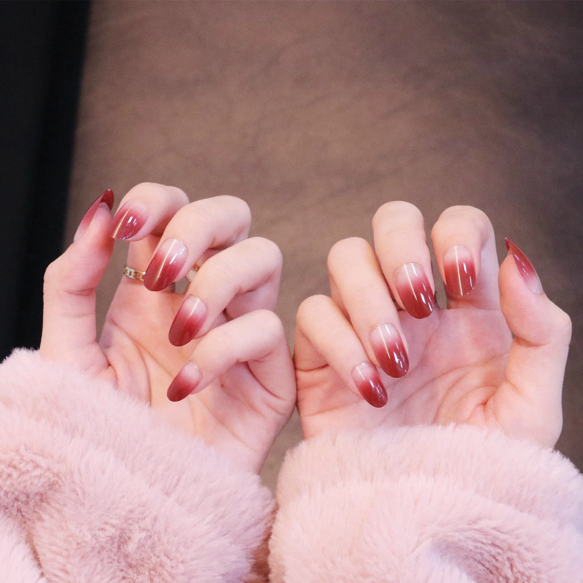 Medium Rounded Cherry Red Ombre Press On Nails