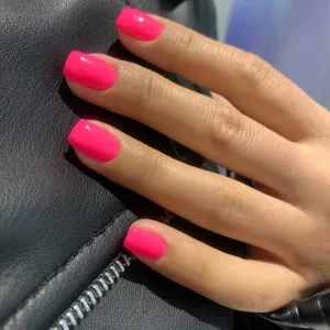 pont de neuilly | Pink gel polish