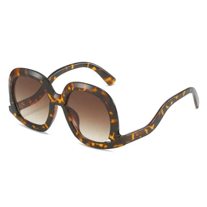 Pre Order:  Unique Oval Sunglasses