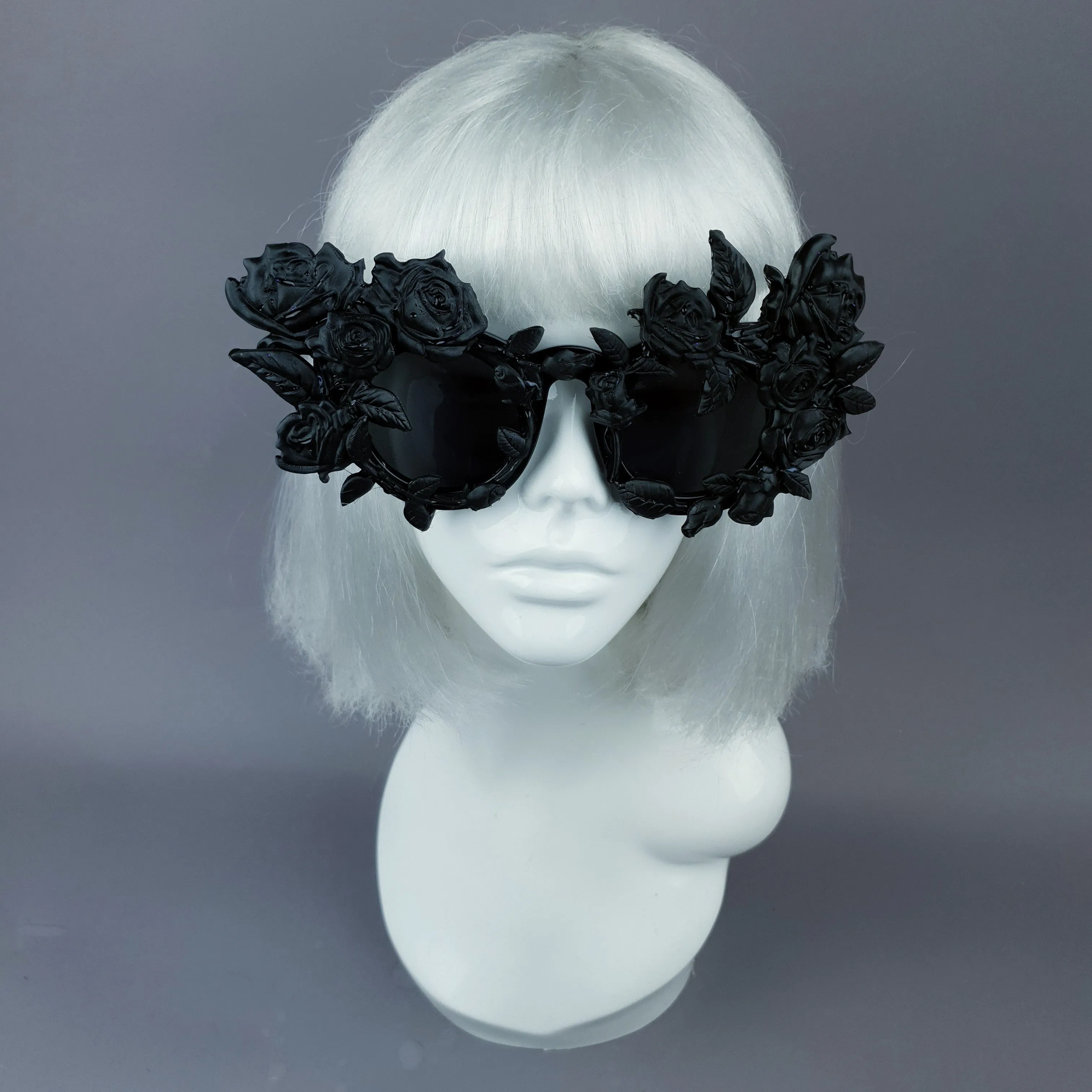 "Amour Sombre" Black Roses Sunglasses