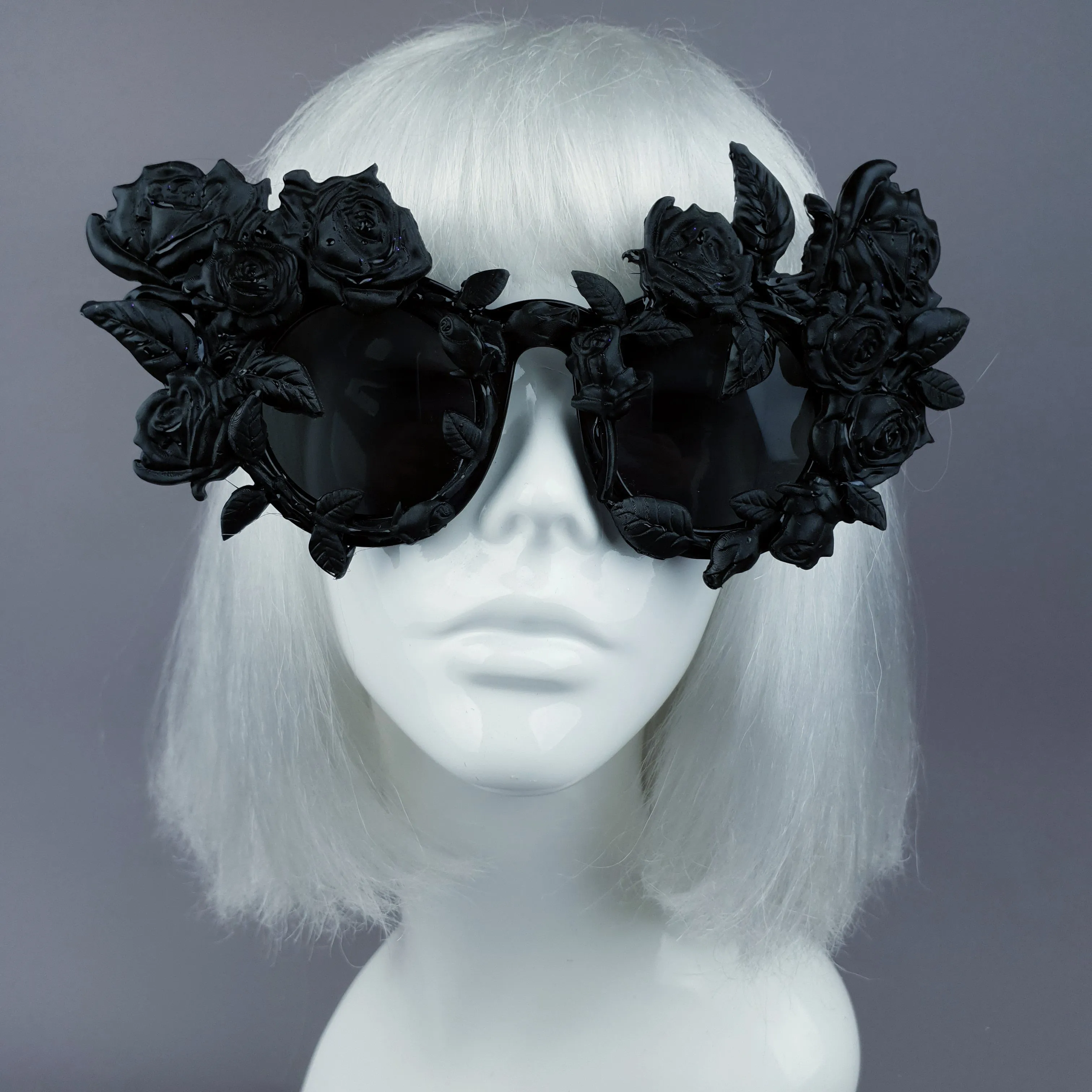 "Amour Sombre" Black Roses Sunglasses