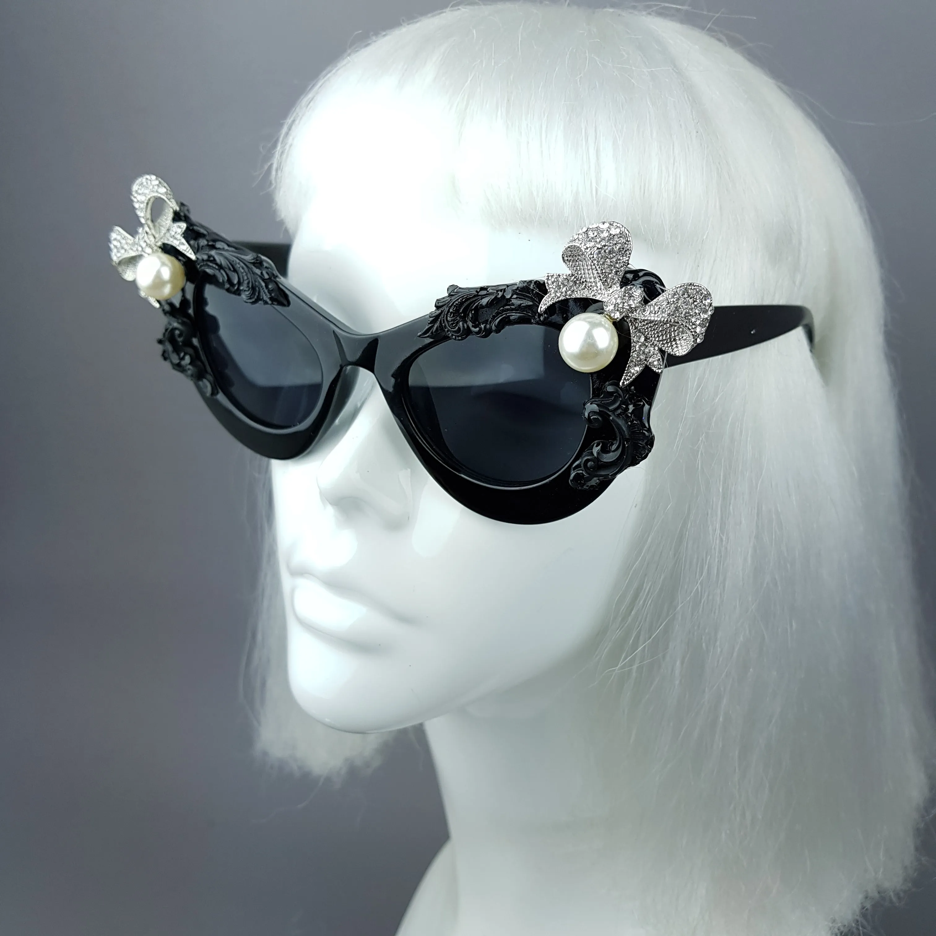 "Kiara" Black Pearl Box Jewel Filigree Cats Eye Sunglasses