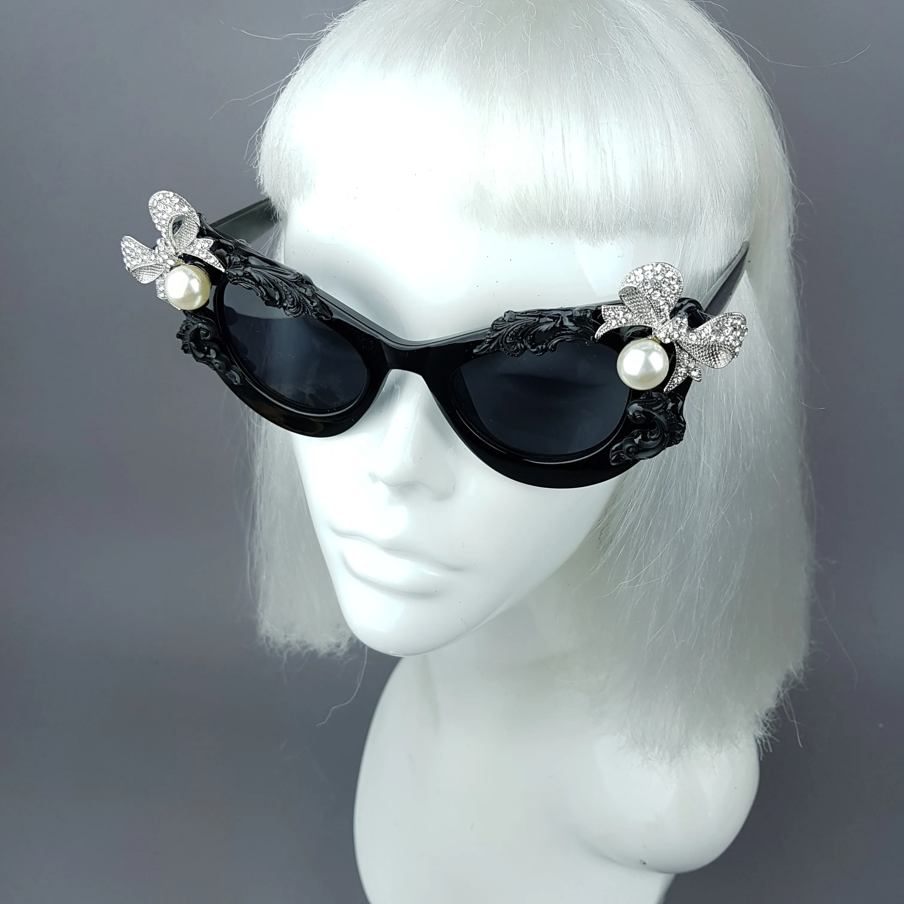 "Kiara" Black Pearl Box Jewel Filigree Cats Eye Sunglasses