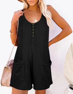 Solid-color U Neck Sleeveless Button Pocket Short Jumpsuit