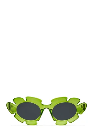 Weekend Flirt Unique Standout Frame Sunglasses - Green